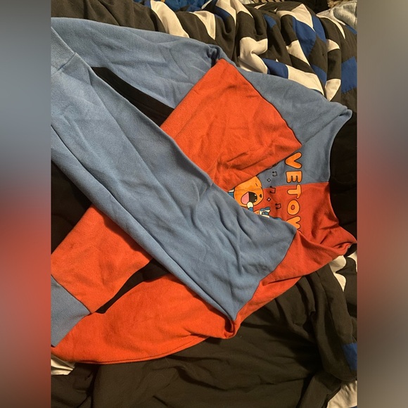 Official Cavetown Merch - Picture 1 of 3